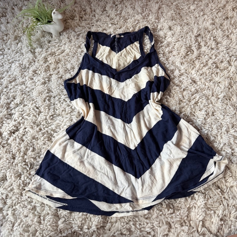 GAP Women's summer spring flowy comfortable Tank Top with Navy and Cream Stripes